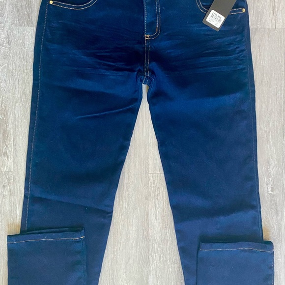NWT Colombian Women’s Blue Jeans - Picture 1 of 5